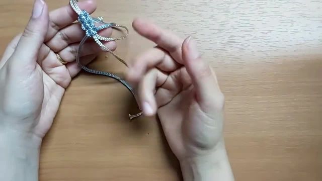 آموزش قفل کشویی برای دستبند مکرومه بافی