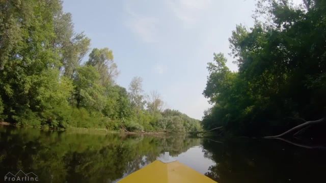 کایاک سواری آرامش‌ بخش در رودخانه پسل | زیبایی شگفت‌ انگیز طبیعت اوکراین | شماره 1