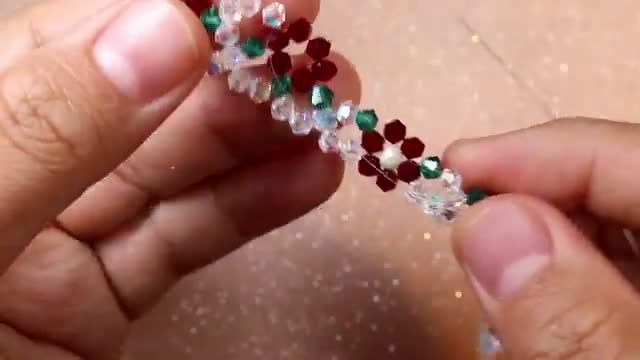آموزش ساخت دستبند کریستال با طرح گل