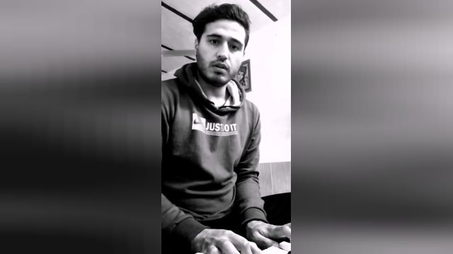 اجرای موزیک نباشی(دنیا رو بی تو) به صورت زنده با ساز پیانو