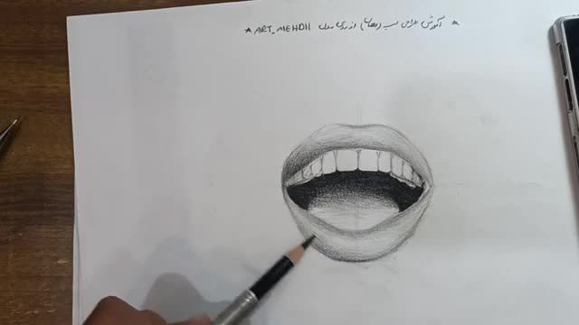 آموزش ساده طراحی لب و دندان از روی مدل