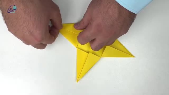 آموزش ساخت کاردستی آسان با کاغذ رنگی به شکل ستاره