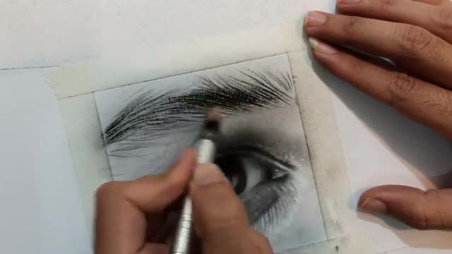 آموزش نقاشی سیاه قلم (12) - طراحی چشم هایپررئال