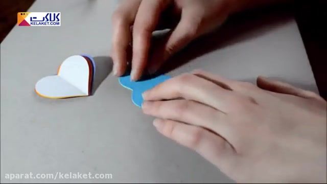آموزش ساخت کارت پستال هایی با استفاده از مقوا یا کاغذهای رنگی