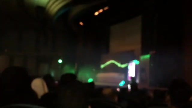 کنسرت بزرگ کرج مهران احمدی-استقبال پرشور هواداران شاهزاده احساس مهران احمدی