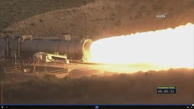 آزمایش موشک جدید SLS ناسا در صحرای یوتا
