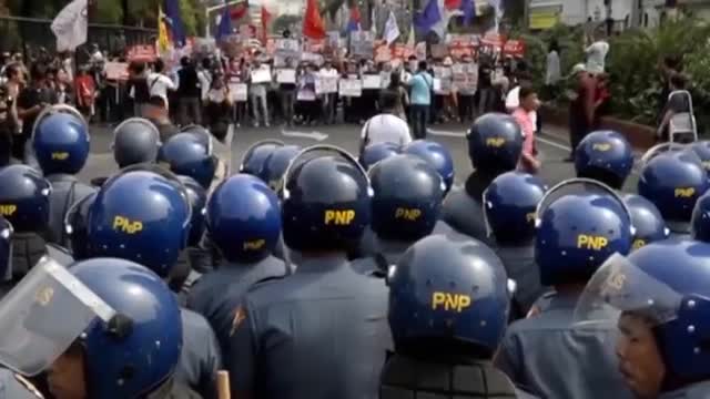 ‫تظاهرات ضد ترامپ در فیلیپین/خبرنگار حسین بختیاریان‬‎