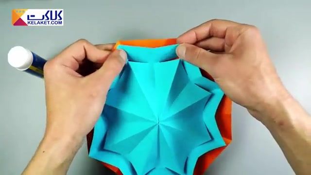 ساختن اوریگامی یک چتر زیبا با استفاده از کاغذ رنگی و خلال دندان 