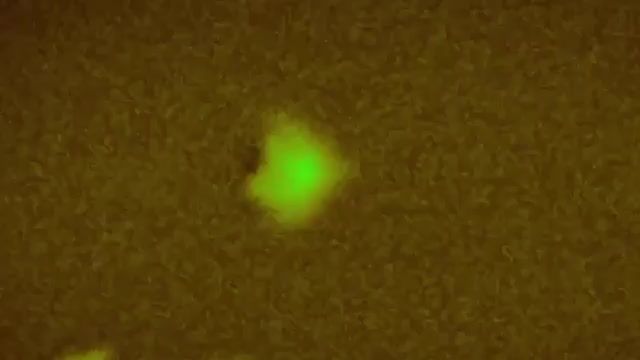 چیزی بزرگ در زمین اتفاق می افتد انفجار بزرگ UFO در آسمان در شب