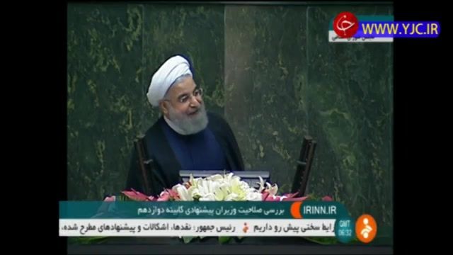 کنایه روحانی درباره ارسال لایحه جداسازی و کوچک کردن وزارتخانه‌ها به مجلس و پاسخ لاریجانی