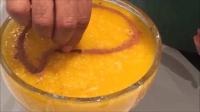 How to decorate Persian Saffron Rice Pudding | طرز تزیین شله زرد