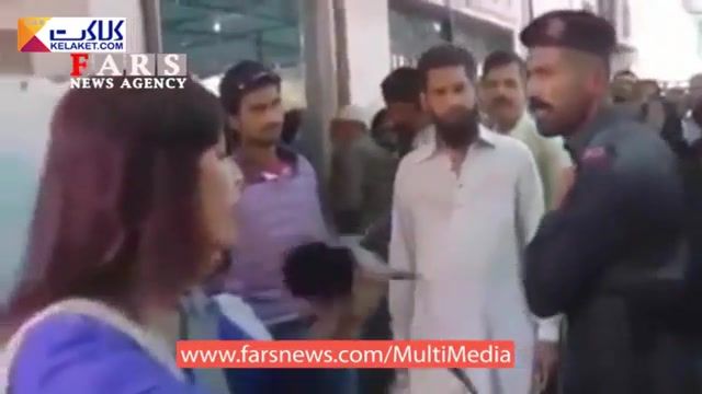 پلیس پاکستان در پخش زنده به خبرنگار زن سیلی زد