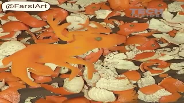 پوست کردن یک تکه و با اشکال جالب پرتقال ، نارنگی و مرکبات
