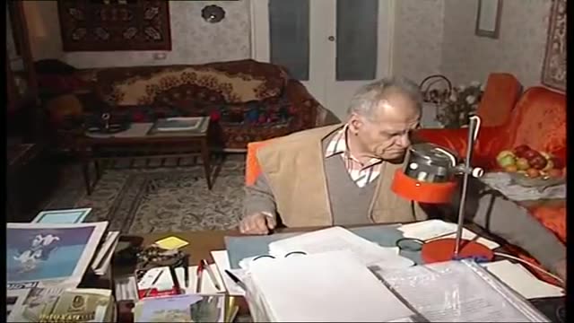 وصیت دانشمند تاجیکستان و اهدای کتاب به ایران