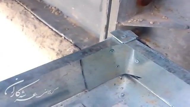 روش صحیح دور بندی سقف عرشه فولادی در گوشه توسط فلاشینگ