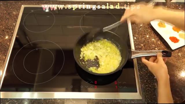 ‫کباب کوبیده - روش مزه دارکردن گوشت چرخ کرده برای کباب کوبیده  | Kebab Kobideh‬‎