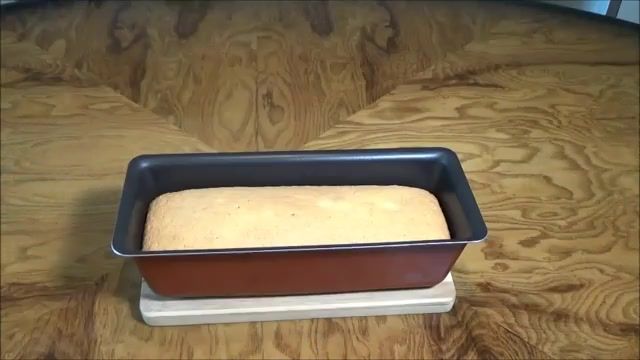 طرز تهیه کیک اسفنجی ساده و آسان