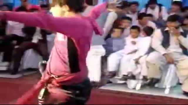 ‫رقص پسر افغان‬‎