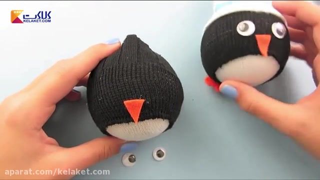 آموزش ساخت عروسک پنگوین با استفاده از چند لنگه جوراب و یک گوی