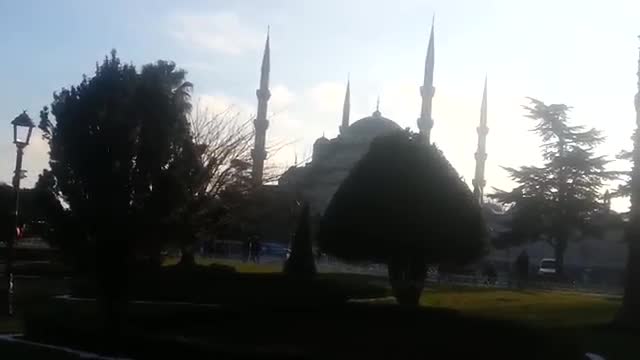 ‫توریستی ترین محل استانبول در یک روز سرد زمستانی Istanbul's most popular touristic place‬‎