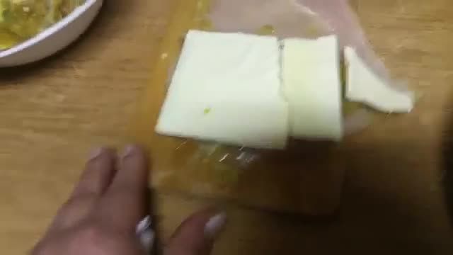 ‫سینه مرغ با پنیر‬‎