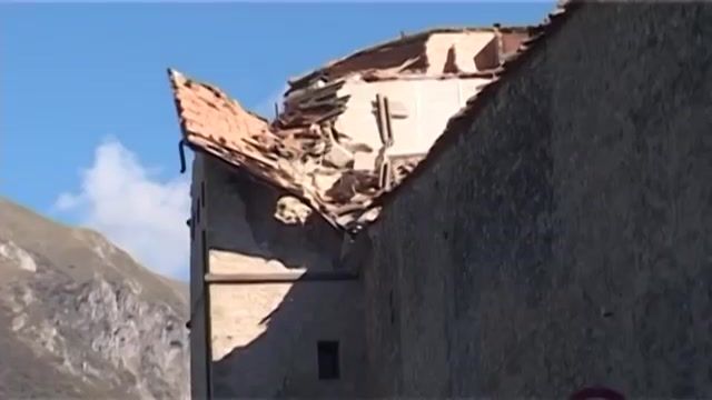 ‫شرایط سخت زلزله زدگان ایتالیایی‬‎