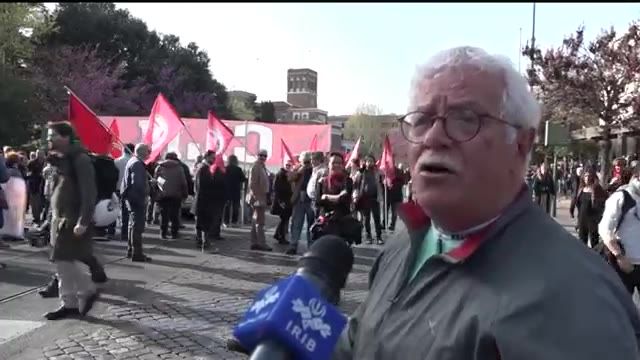 ‫تظاهرات بزرگ ضد اروپایی در رم‬‎