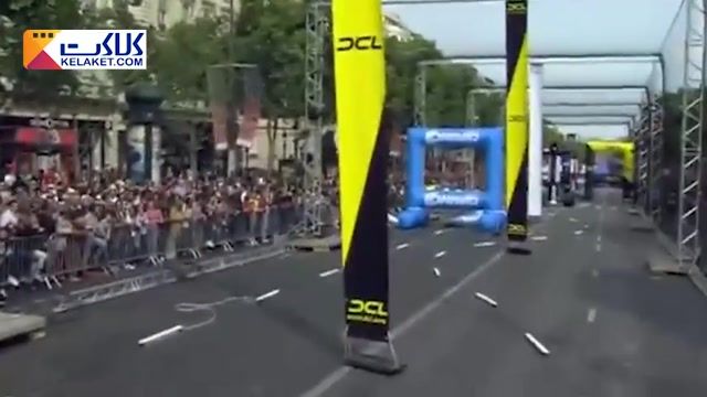 مسابقه سرعت پهپادها در خیابان شانزه لیزه پاریس برگزار شد