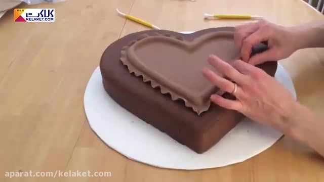آموزش تزیین کیک های خانگی با طرح قلب با روش های ساده