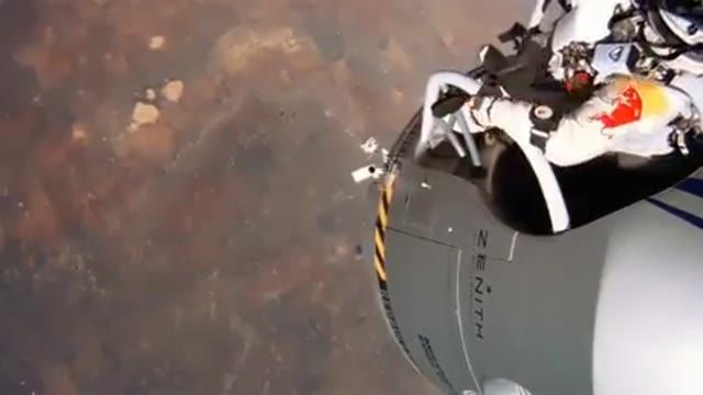 ‫سقوط فضانورد بر روی مریخ‬‎