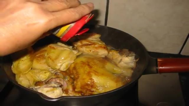 Riz à la tomate et au poulet استامبولی پلو با مرغ Estamboli Polo ba morgh