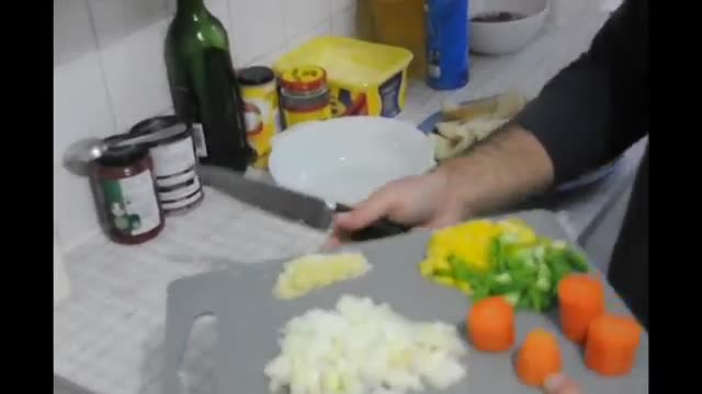 How To Make Chilli Con Carne - آموزش درست کردن چیلی کُن کارنی