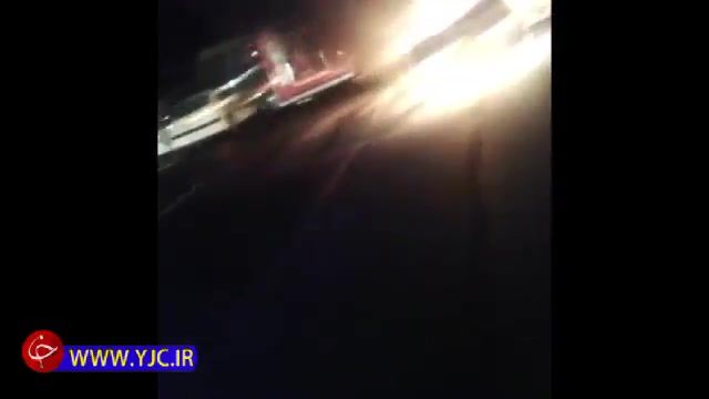 آتش گرفتن پراید بعد از چپ کردن در اتوبان تبریز