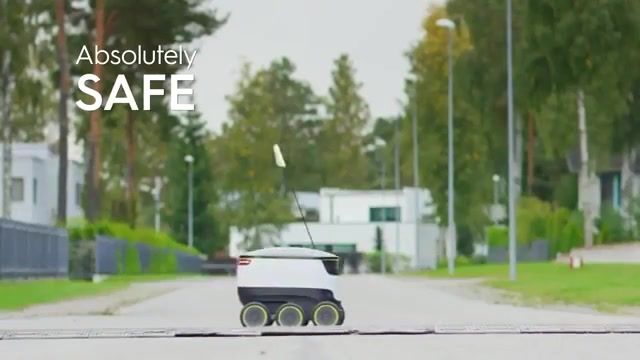 ربات خودران استارشیپ تکنولوژیز برای تحویل  کالا