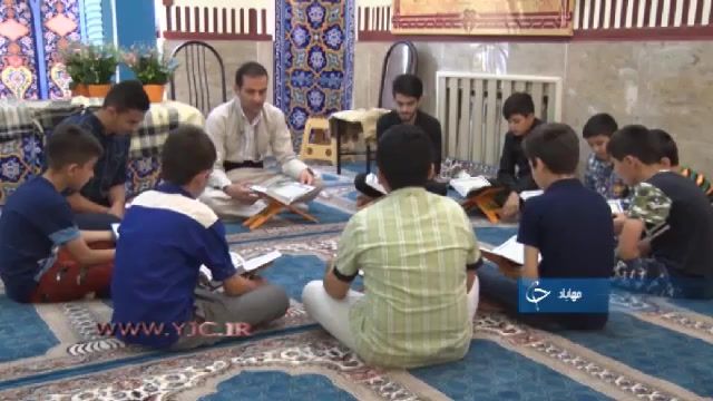 برترین قاری اهل سنت کشور، یاسین اشکوتی و آموزش او به کودکان و نوجوانان