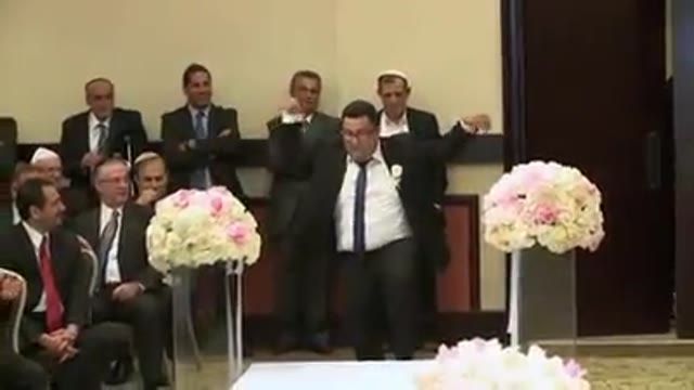 اشکنان دوربین رقص بسیار زیبای داماد در روز عروسی weeding