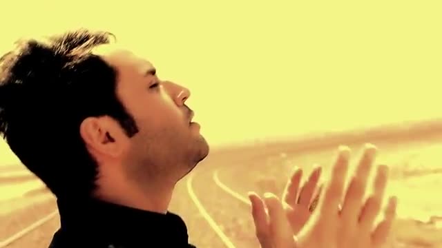 موزیک ویدیو حسین توکلی نام تنها تو