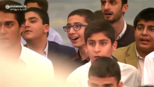 نماهنگی از مراسم جشن تکلیف دانشآموزان با حضور رهبر انقلاب 1395/09/23