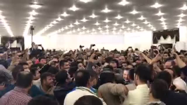 بدرقه دکتر احمدی نژاد توسط مردم بوشهر 7 دی 96 . حتما ببینید