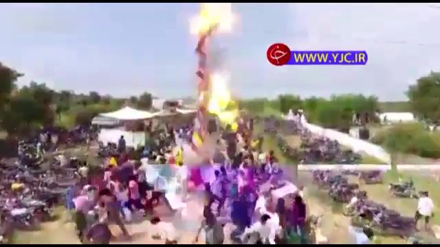 وقوع آتش سوزی در یکی از پرشورترین جشن های هندوستان
