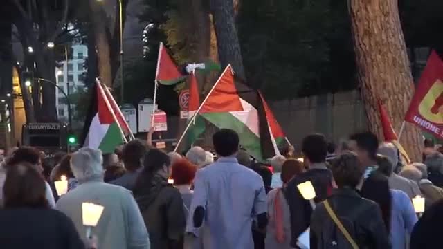‫تظاهرات در رم در حمایت از زندانیان فلسطینی‬‎