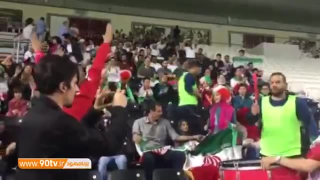 ‫اختصاصی حضور پرشور هواداران ایرانی در ورزشگاه جاسم بن حمد‬‎