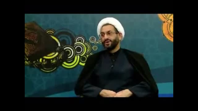 یکی از اقوام من مسیحی شده نحوه رفتارم چگونه باید باشد؟