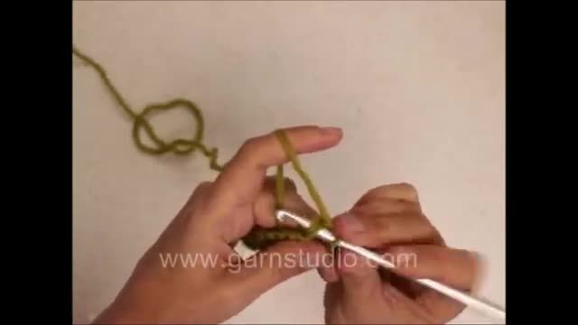 ‫ویدیوی آموزشی انگشتی با قلاب..Crochet loop or fur stitch‬‎