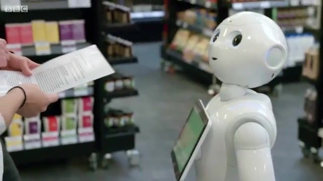بی کفایتی ربات فروشنده باعث اخراج از محل کارش شد
