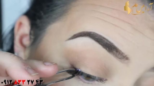 فیلم آموزش چسباندن و آرایش مژه مصنوعی