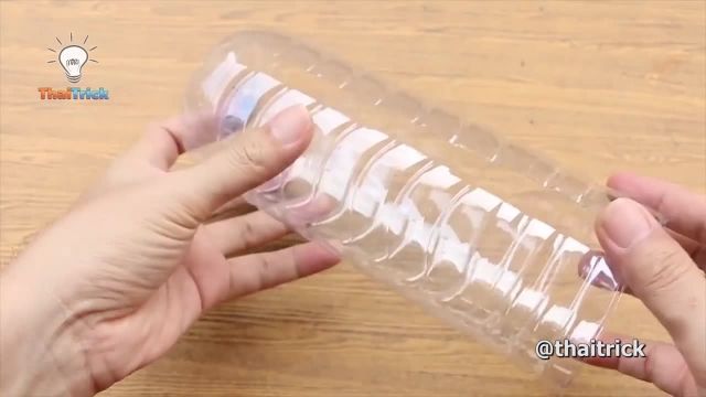 چگونه با بطری های دور ریختنی و پلاستیکی وسایل کاربردی بسازید!!