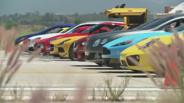 ویدیویی جذاب از مسابقه درگ بین سریع ترین ماشین های روز دنیا  -  مسابقات رانندگی 