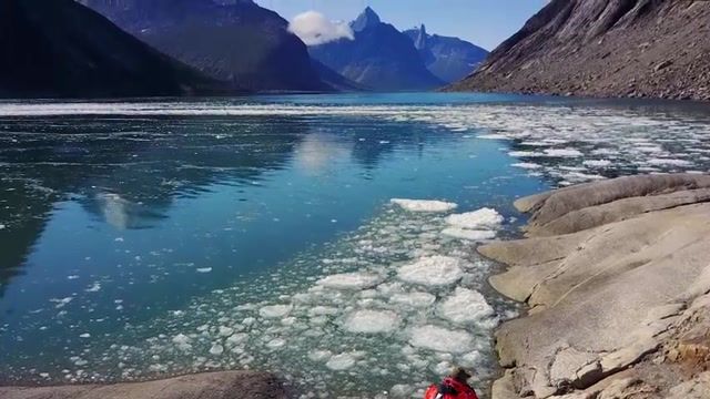 زیبایی های طبیعی ذوب شدن یخچال های طبیعی اورست در پی تغییرات جوی 