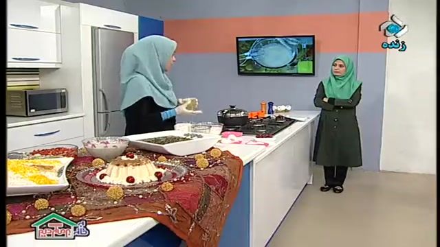 طرز تهیه خورشت کنگر و سوفله توت فرنگی - آموزش کامل غذا های ایرانی و بین المللی